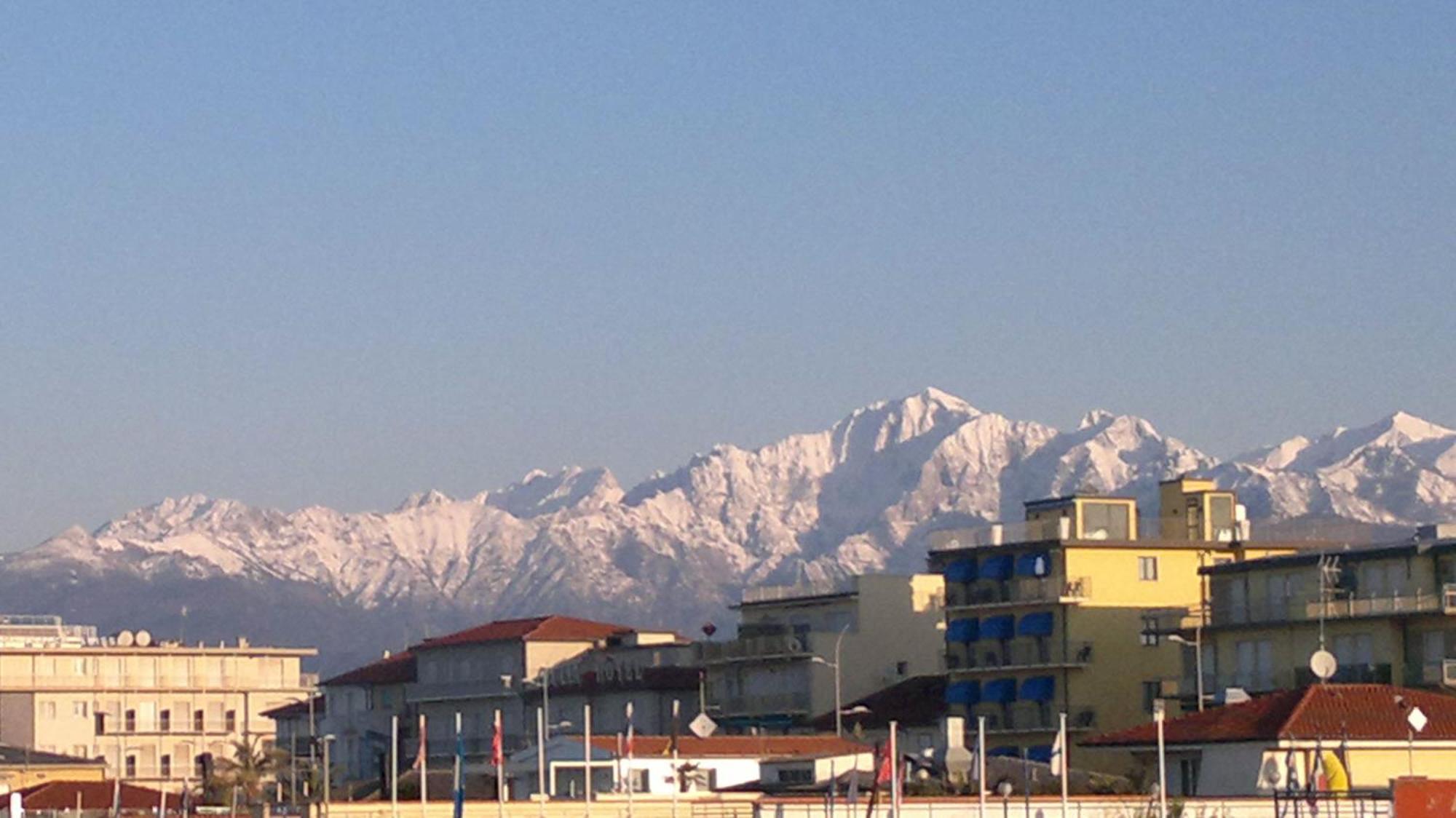 Dependance Dell'Hotel Sole E Mare Lido di Camaiore Exteriör bild